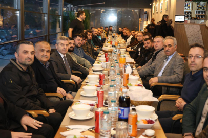 Artvin'de Vali Ergün, İl Özel İdaresi iftarında personeliyle  buluştu